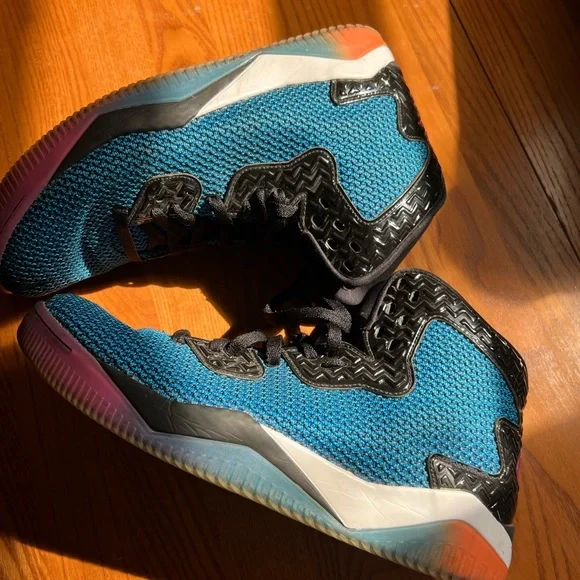 Men’s Jordan Spike Forty - Picture 5 of 7